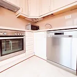 Townhouse In Peaceful Mar, Heated Pool, Parking! Pm6 Daire