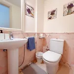 Townhouse In Peaceful Mar, Heated Pool, Parking! Pm6 Daire