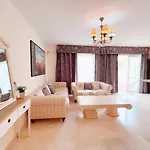 Townhouse In Peaceful Mar, Heated Pool, Parking! Pm6 Daire *